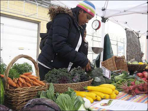 Black-vendor-Mendell-farmers-market